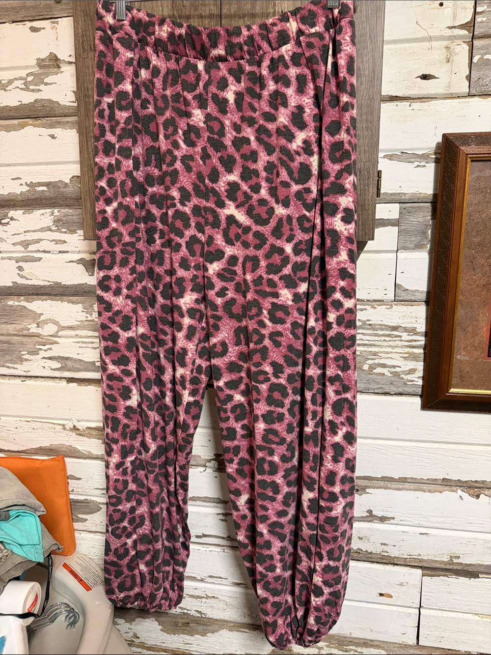 Zenana Outfitters Pink and Black Leopard Print Joggers